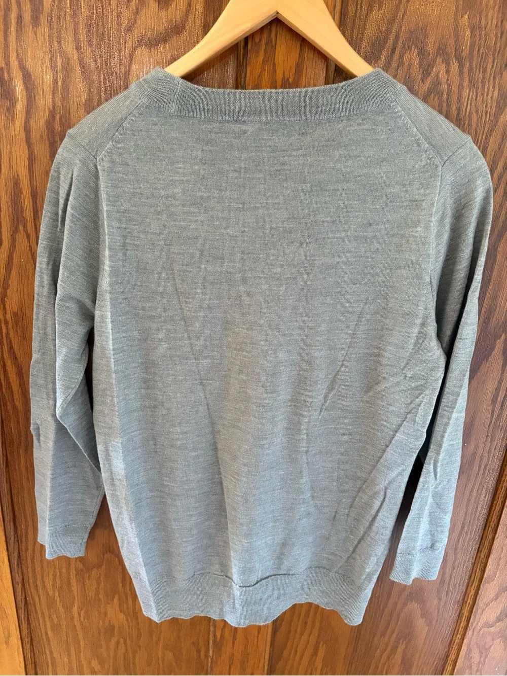 NWT J.Crew Sweater Mens Medium Gray 100% Merino Wool Crewneck Knit Pullover